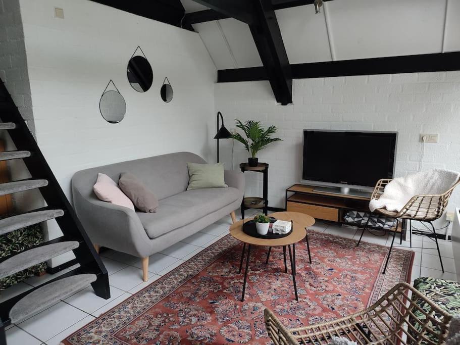 Vrijstaande Recreatiebungalow Met Slaapvide Posterholt Luaran gambar