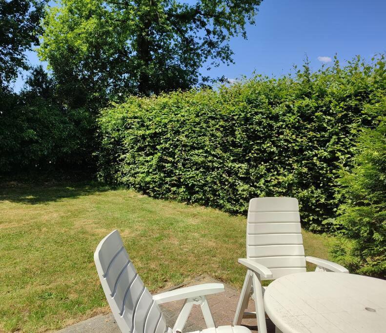 Vrijstaande Recreatiebungalow Met Slaapvide Posterholt Luaran gambar